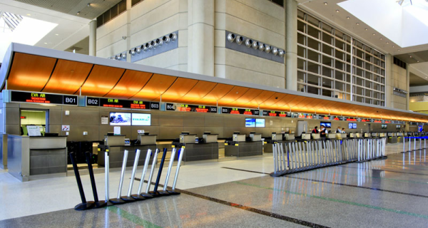 机场车站 机场车站